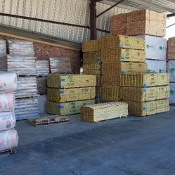 We Sale (Treatef Pickets OR Cedar Pickets)
