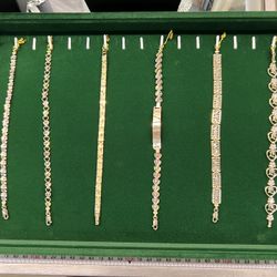 Women’s Gold Bracelets / Esclavas Para Mujer De Oro