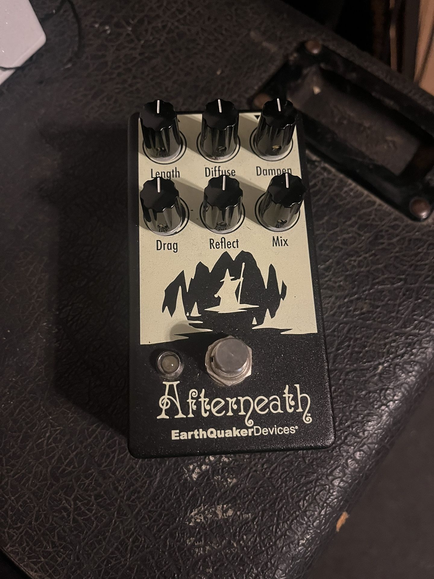 Earthquaker Devices Afterneath Reverb Pedal
