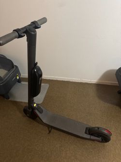 Ninebot es4 scooter