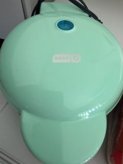 Mini pancake maker