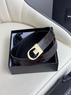 A classic versatile belt