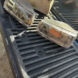 Ford Explorer Headlights