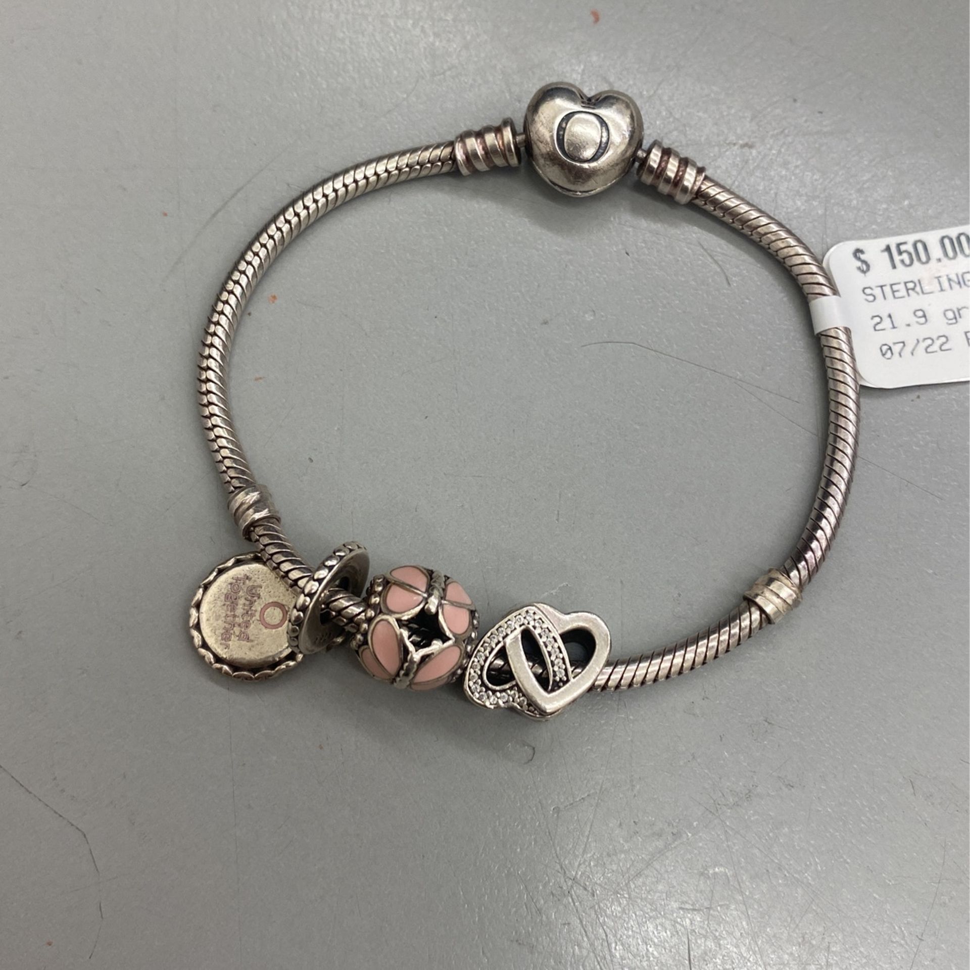 Pandora Bracelet! (Layaway- 15$ Down)