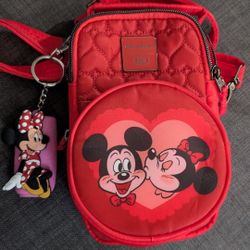 OFFICIAL DISNEYLAND RESORT LUG SWEETHEARTS NITE