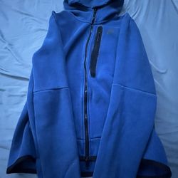 Blue Nike Tech Fleece