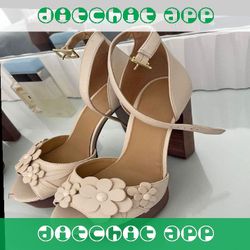 Event Fashion Shine with Sophisticated and Modern Styles participant future