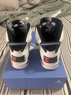 Air Jordan 6 University Blue Unc size 8.5