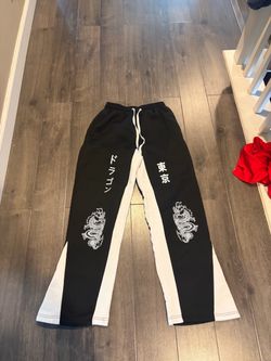 Baggy sweatpants