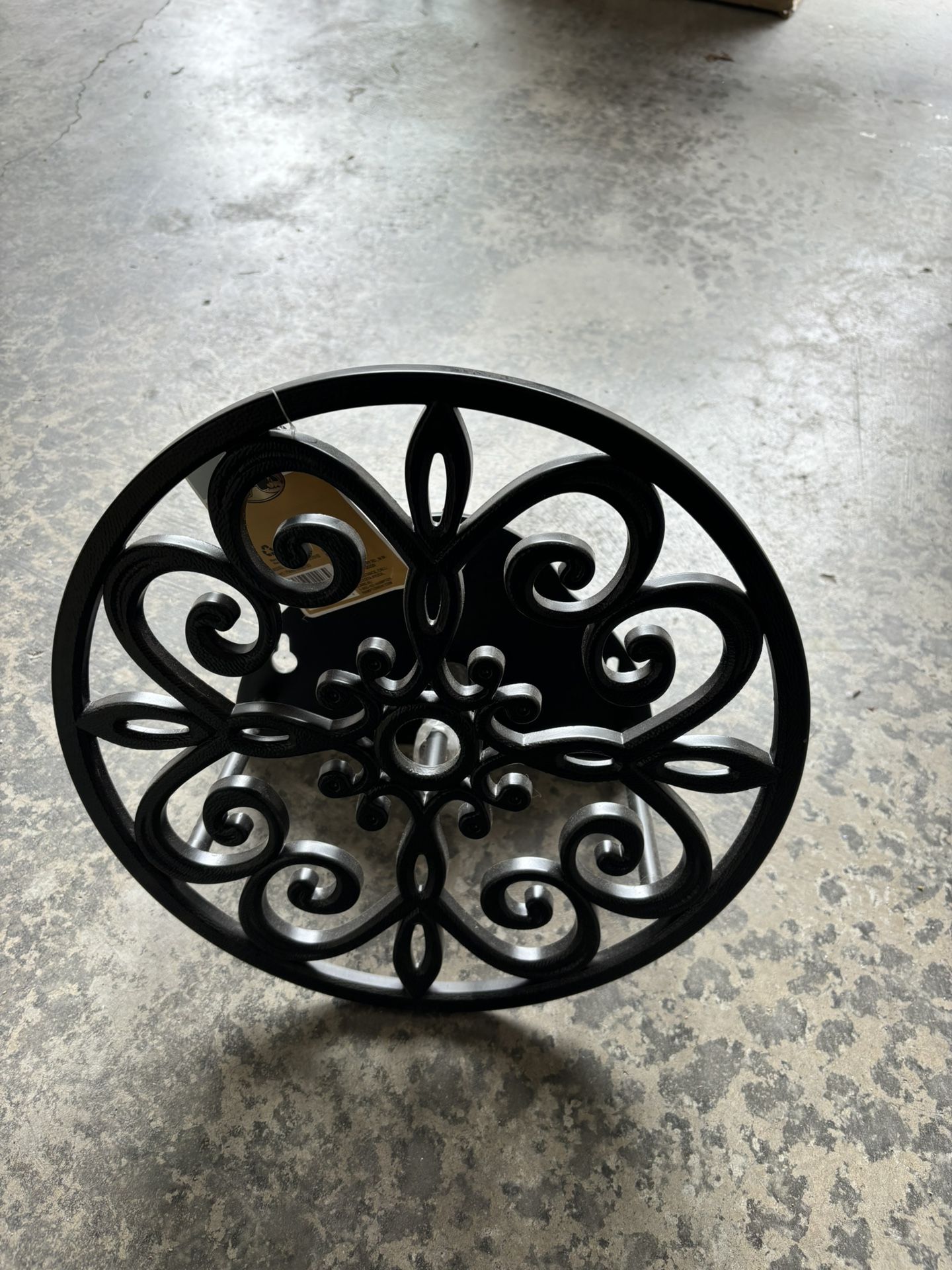 Decorative Garden Hose Butler