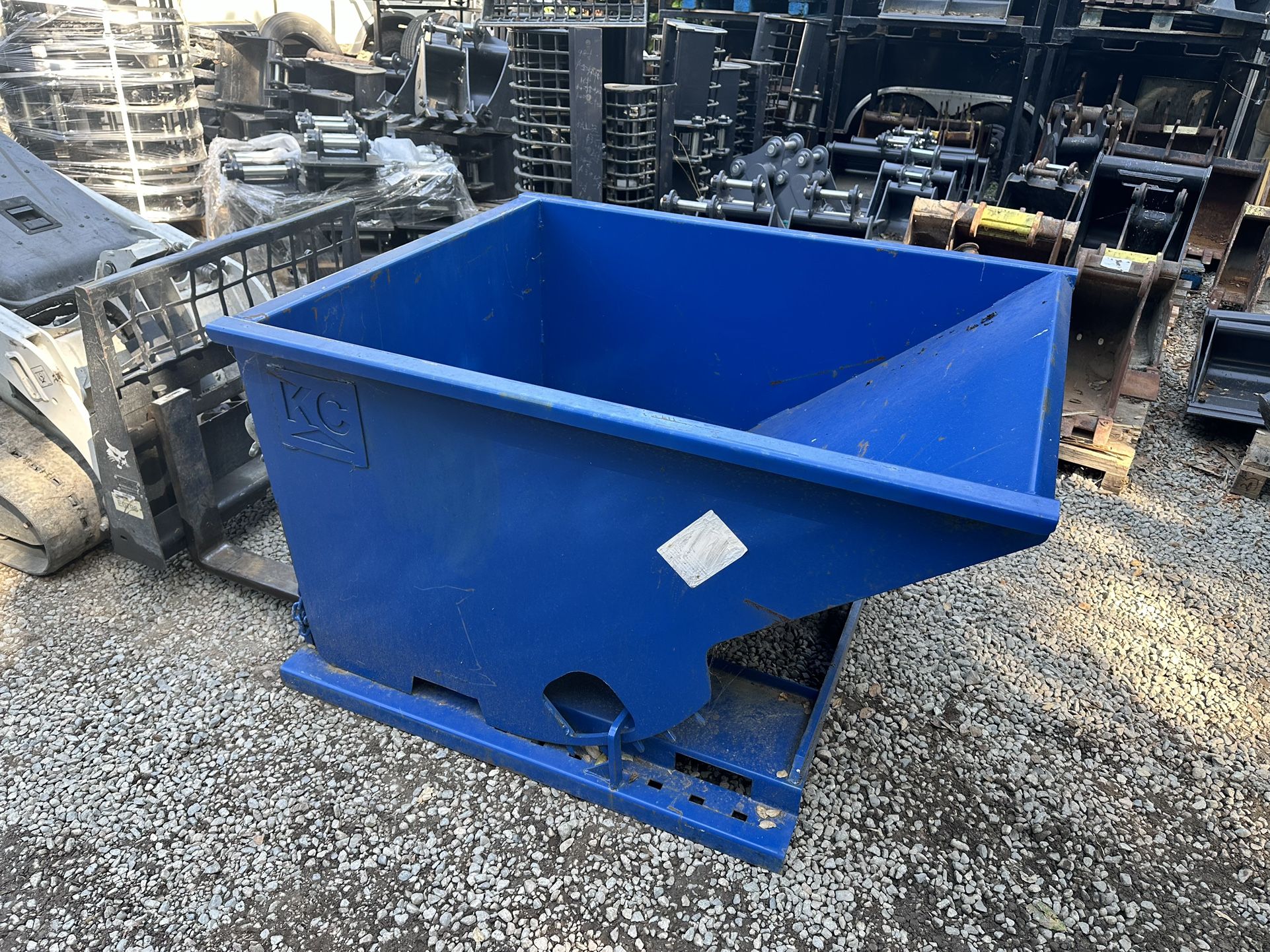 Forklift Skid Steer 1.5 Yard Trash Hopper