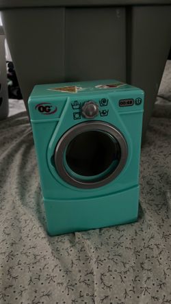 Doll washer