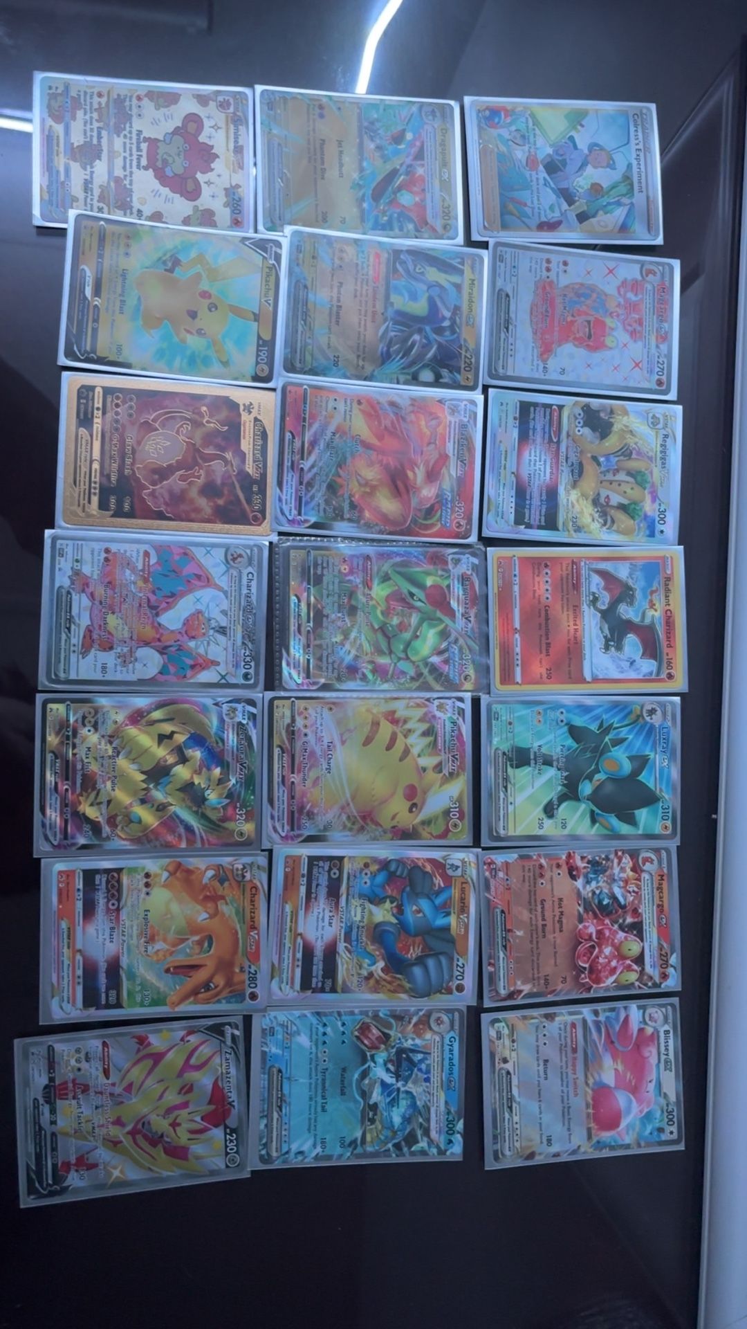 21 Pokémon Cards
