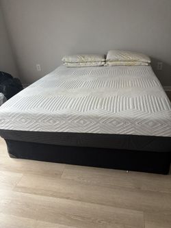 queen size bed 2 years old pillow top brought from mattress firm 