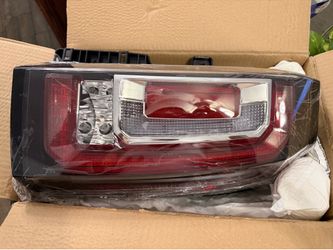 Tail light (Right Side)