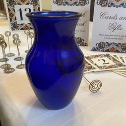 Cobalt Blue Vases / Jarrones Azul Cobalto