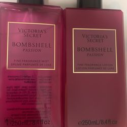 $25 bombshell perfume and mist set 