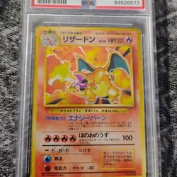 Holo CHARIZARD