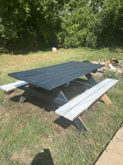 Picnic Table