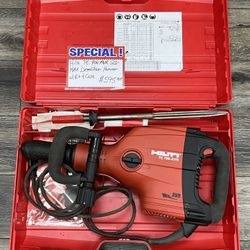 Hilti TE 706-AVR SDS-MAX Demolition Hammer W/ Bit & Case 