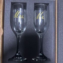 Mr & Mrs Glasses