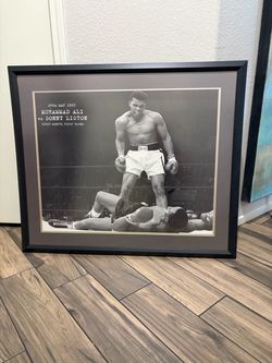 Muhammad Ali vs Sonny Liston Framed Photo Print