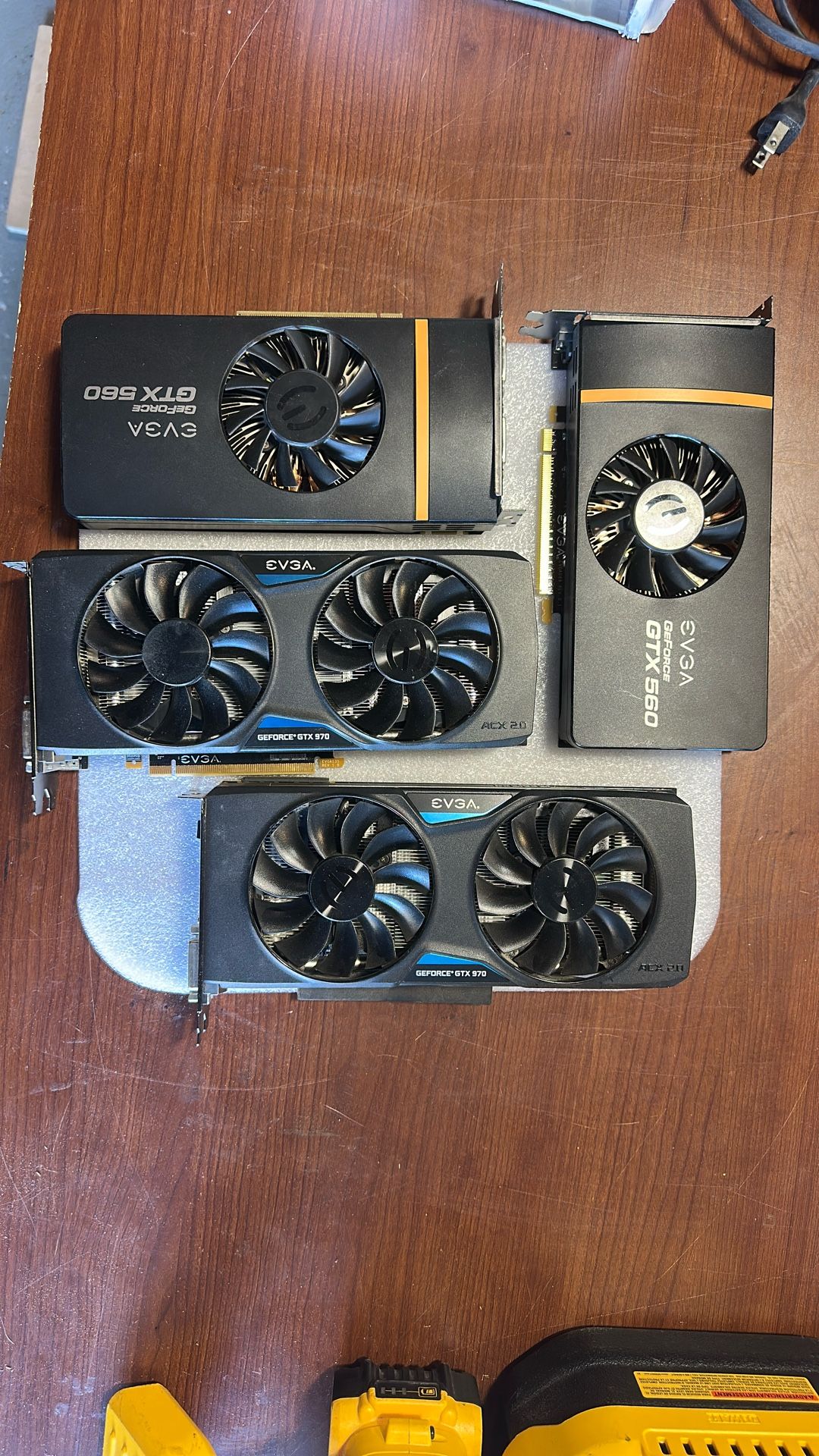 Video Cards (2) GTX 970 & (2) GTX 560