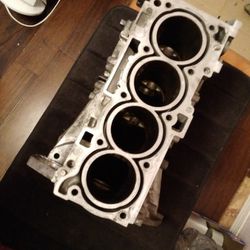 Kia OPTIMA SORENTO HYUNDAI SONATA 2.4 Bare Engine Blocks 4 CYLINDER  OEM PARTS Motor With Main Caps & Bearings