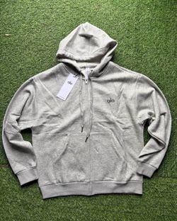 Alo Yoga Full-Zip Hoodie in Heather Grey