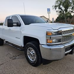 2019 Chevy Silverado 2500hd 4x4 Short Bed 