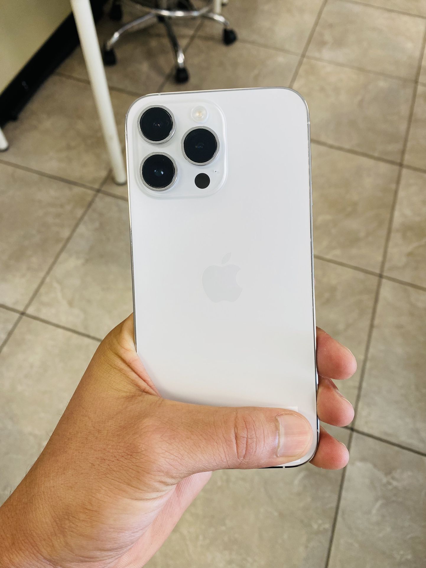 iPhone 14 Pro Max Unlocked 256GB