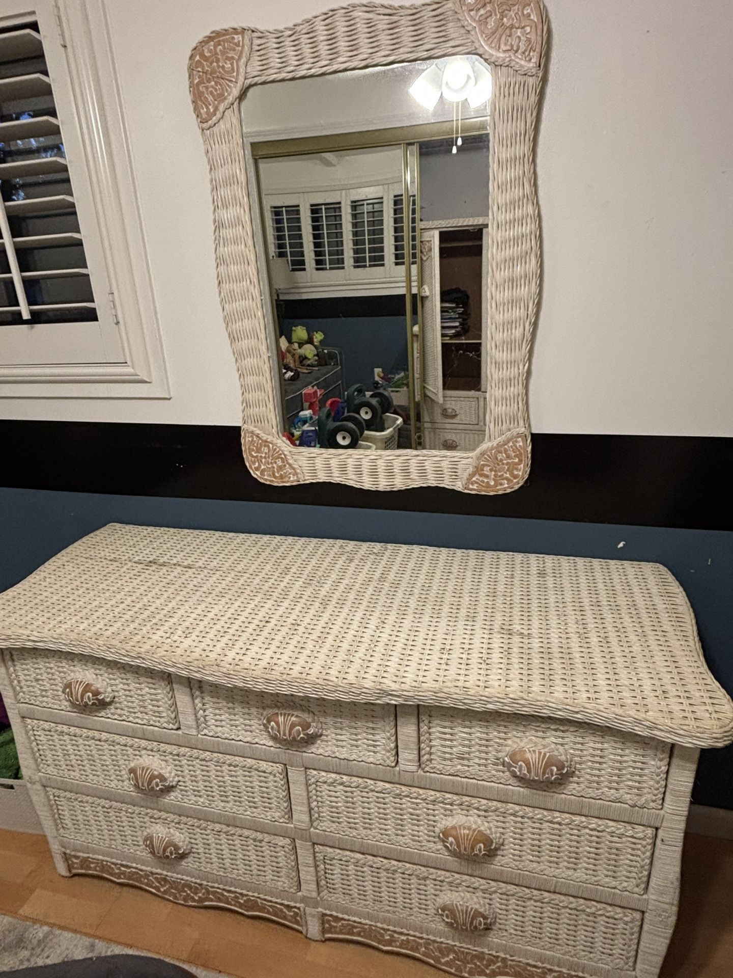 7 Piece White Rattan Bedroom Furniture Set