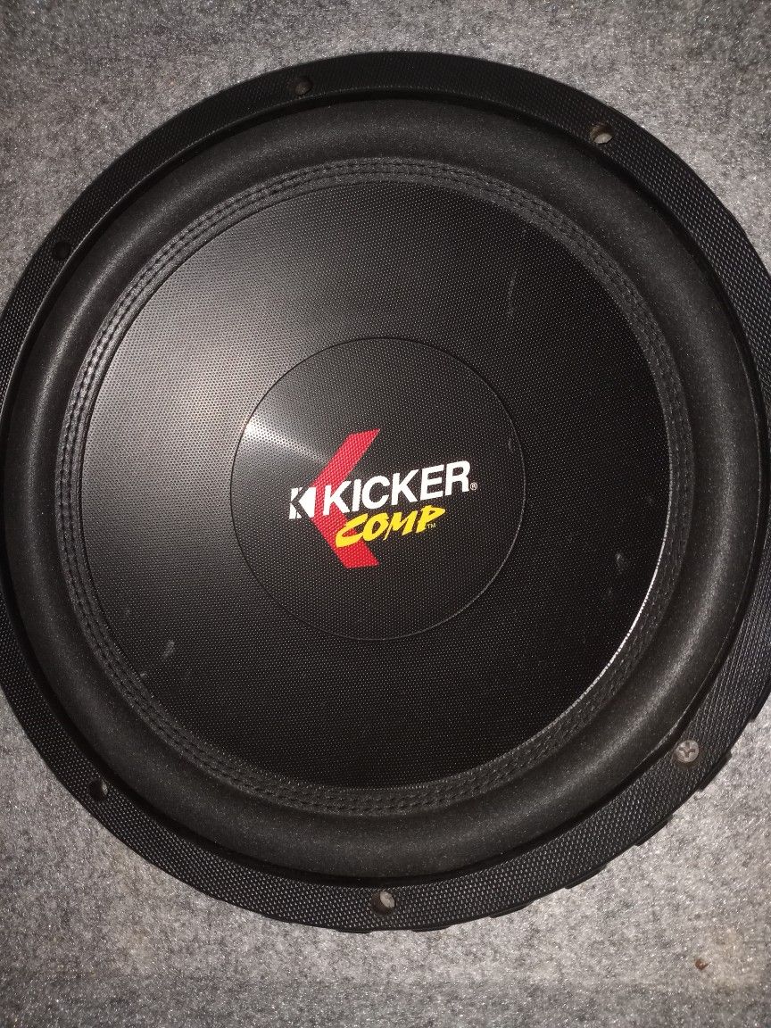 Subwoofers In Box Kicker 12"