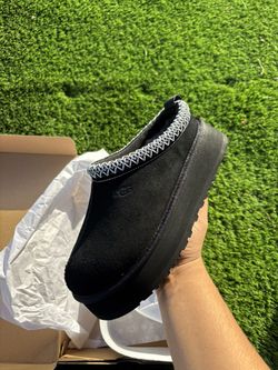 Ugg Tazz Black Size 6 7 8 9 In Women
