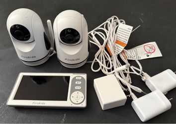 Split Screen Baby Monitor with 2 Cameras