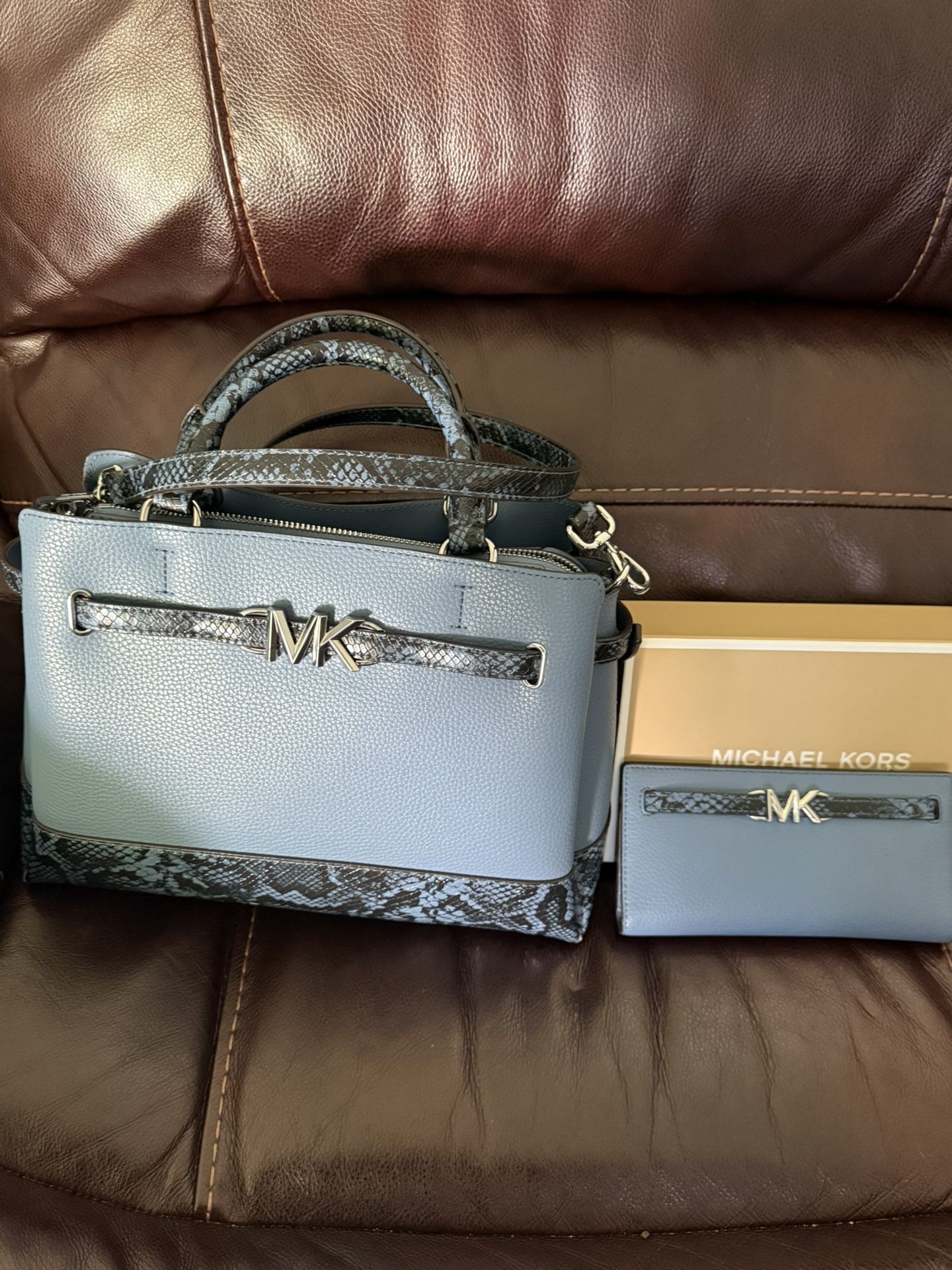 Purse And Wallet
