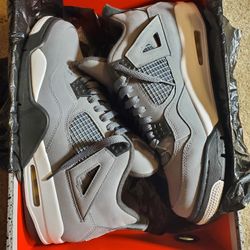 Jordan 4 Cool Grey 10.5