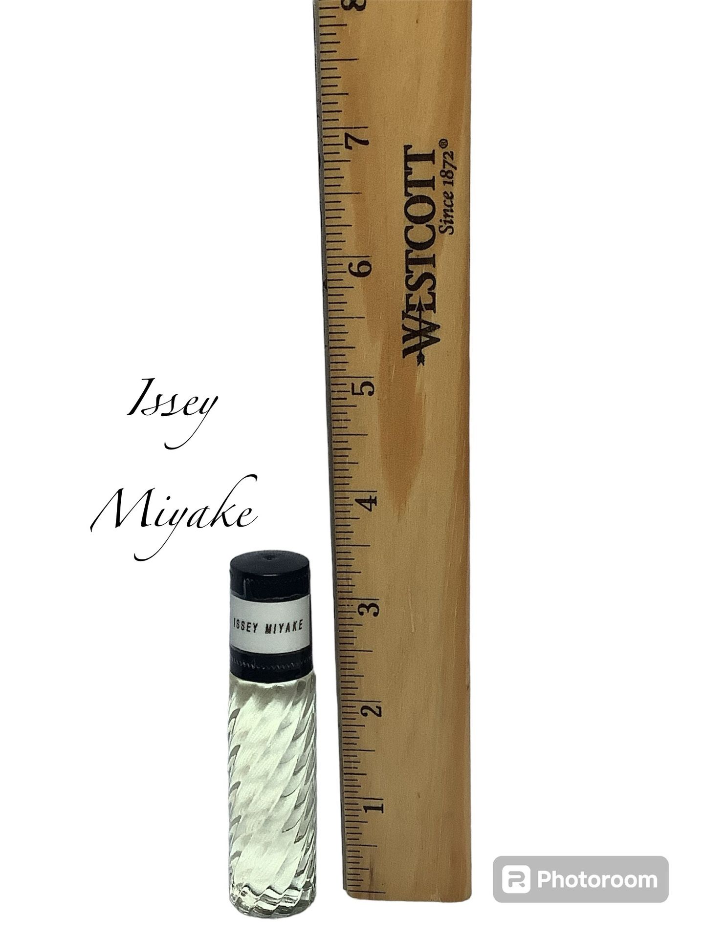 Issey Miyake (M) Thick & Concentrated Body Oil 1/3oz Glass Bottle w Rollerball