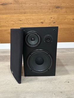Yamaha NS-A636 3-Way Bookshelf Speaker 8 Ohm 140W Made in USA Tested Works