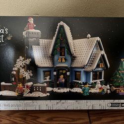 LEGO Santa's Visit Winter Village Set 10293 New