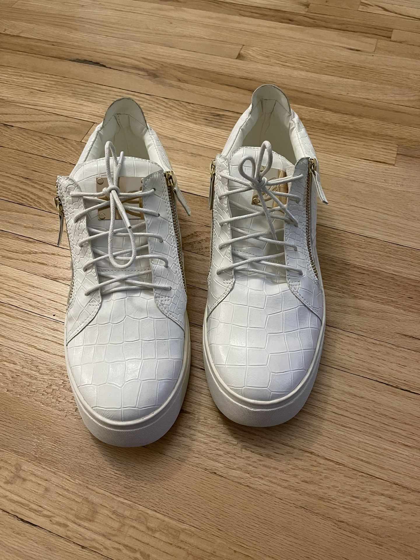 Givenchy Mens Sneakers