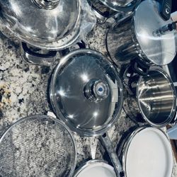 New Stainless Steel Pot Set With Bella Pressure Cooker 