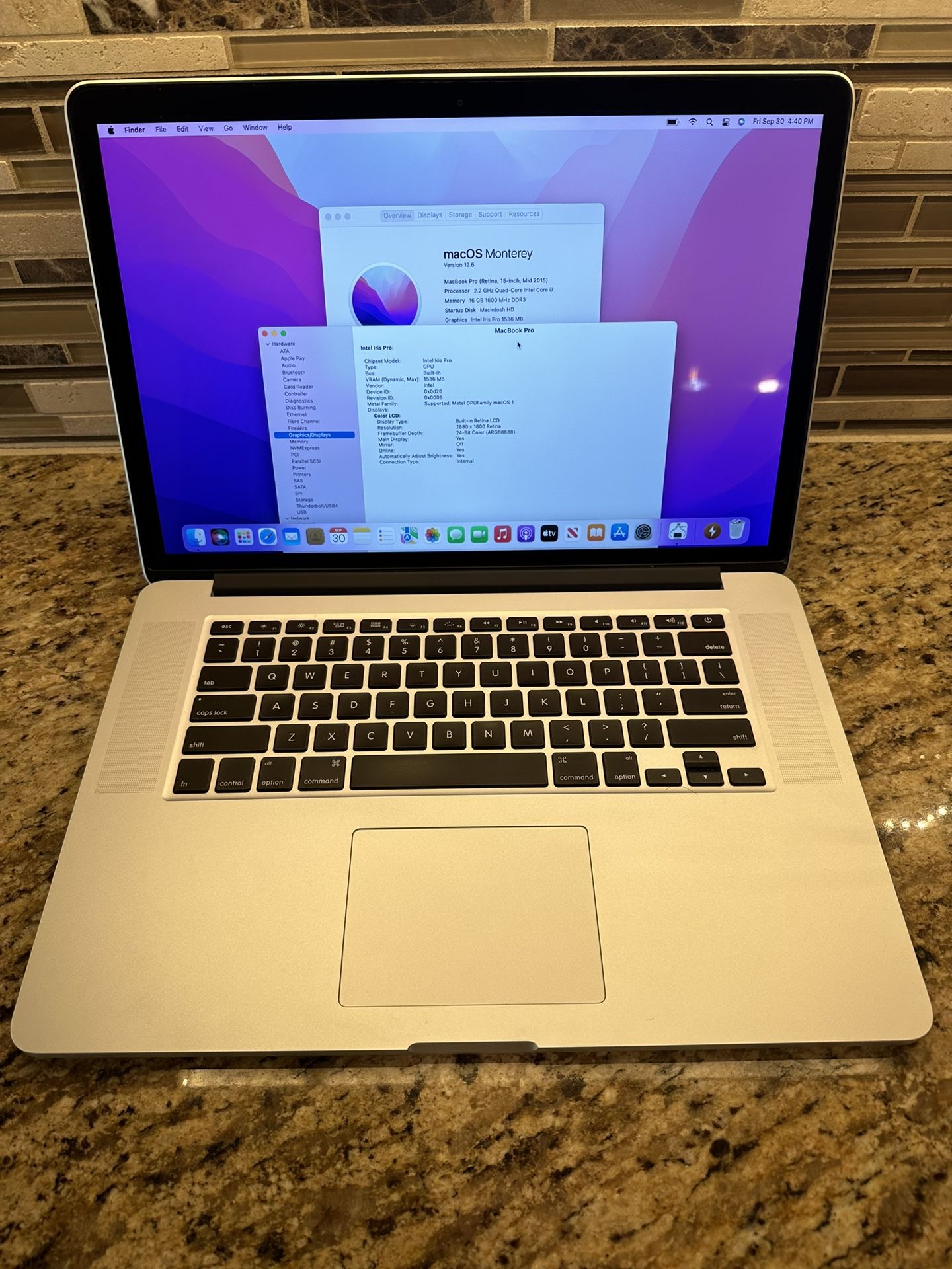 MacBook Pro 15” 16GB Ram 256GB SSD