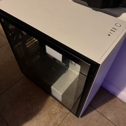 NZXT H710i