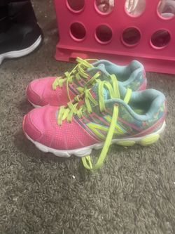 New Balance Size 13 girls