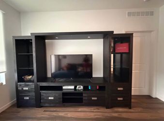 Bob’s Furniture Entertainment Center + Free Matching Coffee Table