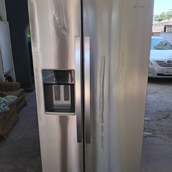 Whirpool Refrigerator 