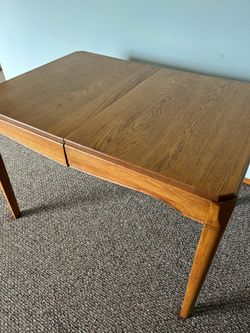 Oak table