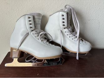 Jackson Freestyle Skates with Aspire XP Blades -Size 6