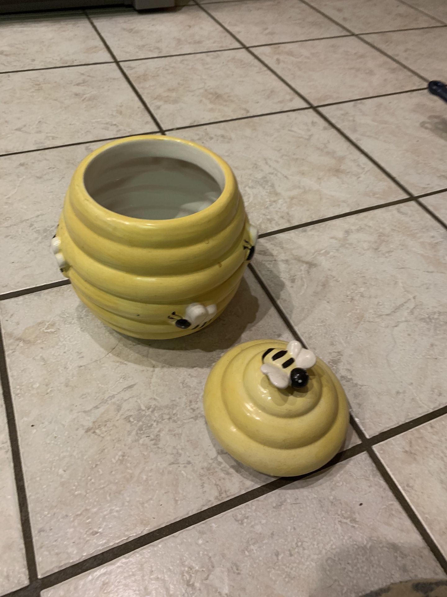 Honey Pot Cookie Jar 